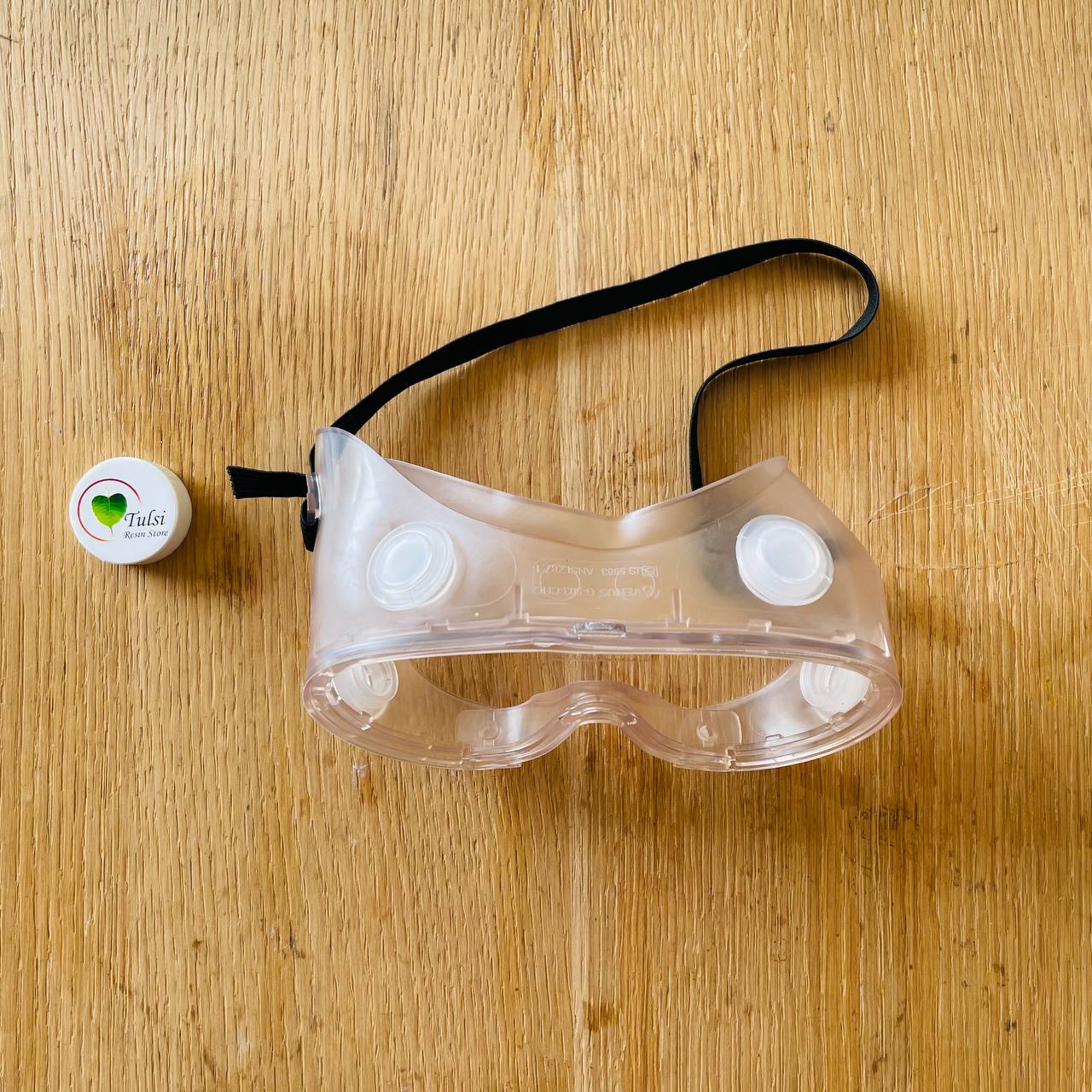 Glass Eye cover tulsiresin