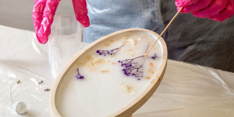 10 Common Resin Art Mistakes Beginners Make