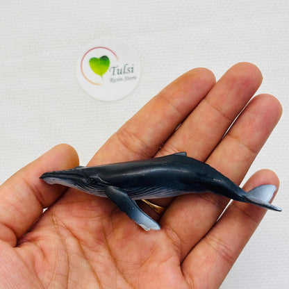 3D Whale Miniature (F)