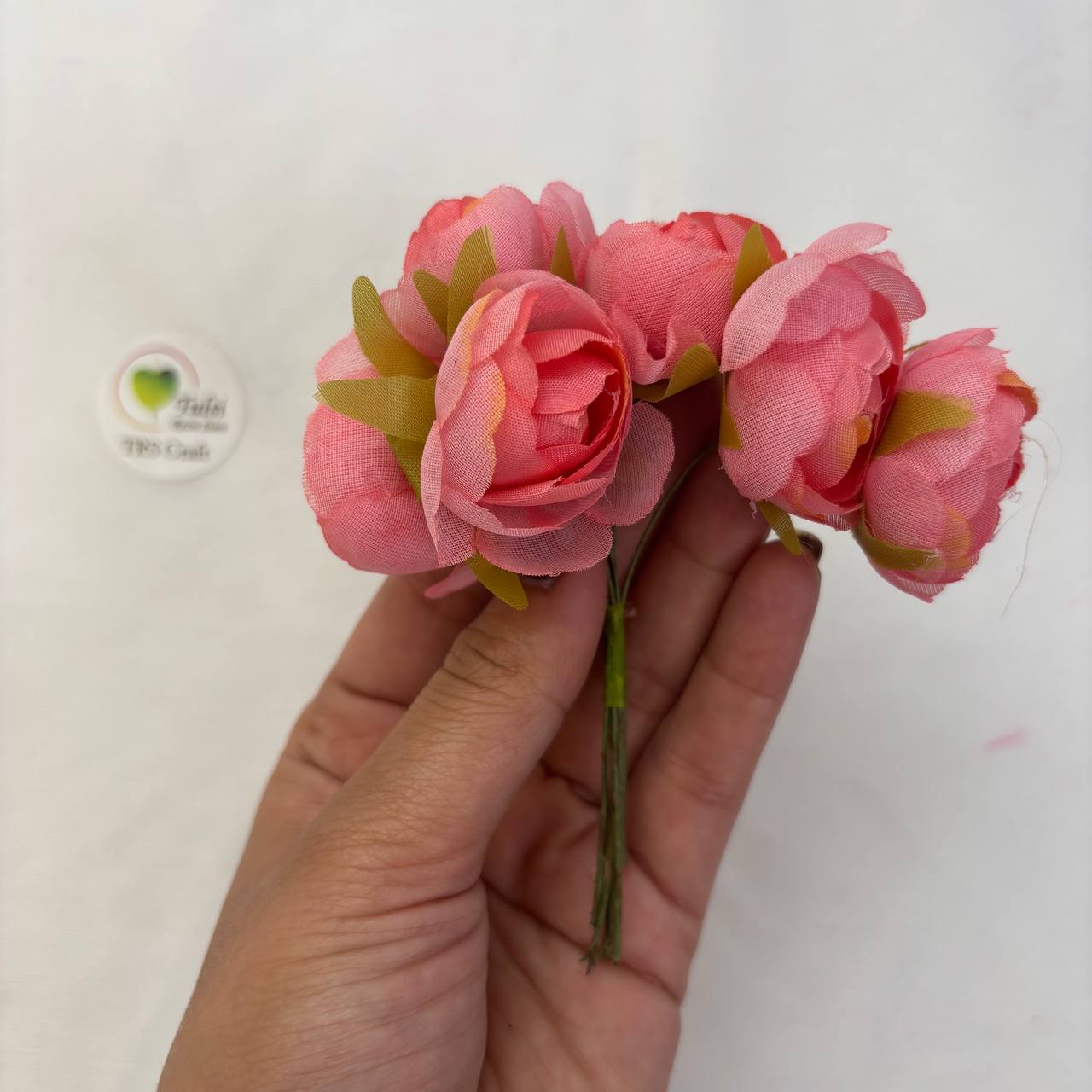 Bunch Artificial Flowers (A)
