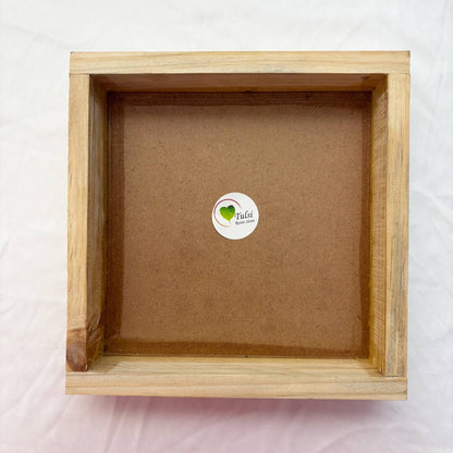 Pinewood Floating Frame (A)