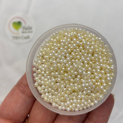 Pearl Beads - White