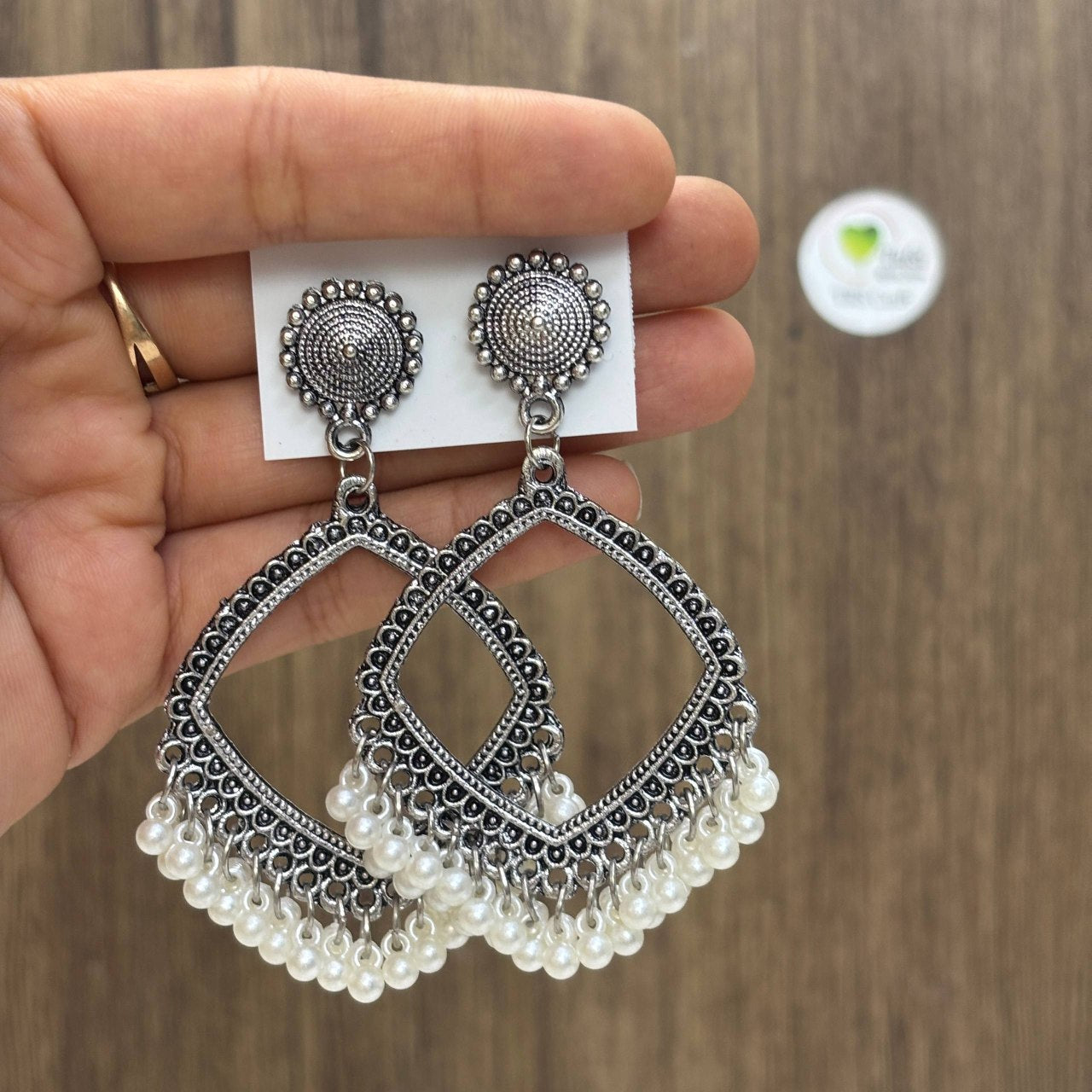 Earring Bazel / Jhumka - (F)