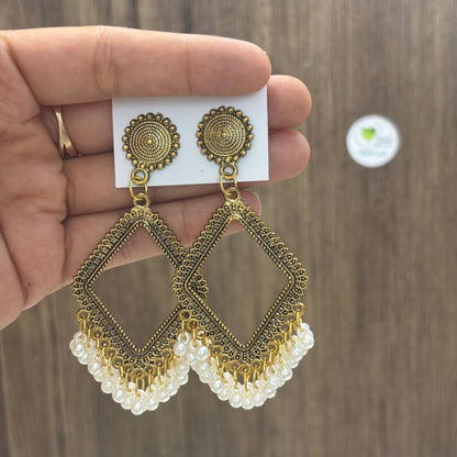 Earring Bazel / Jhumka - (J)