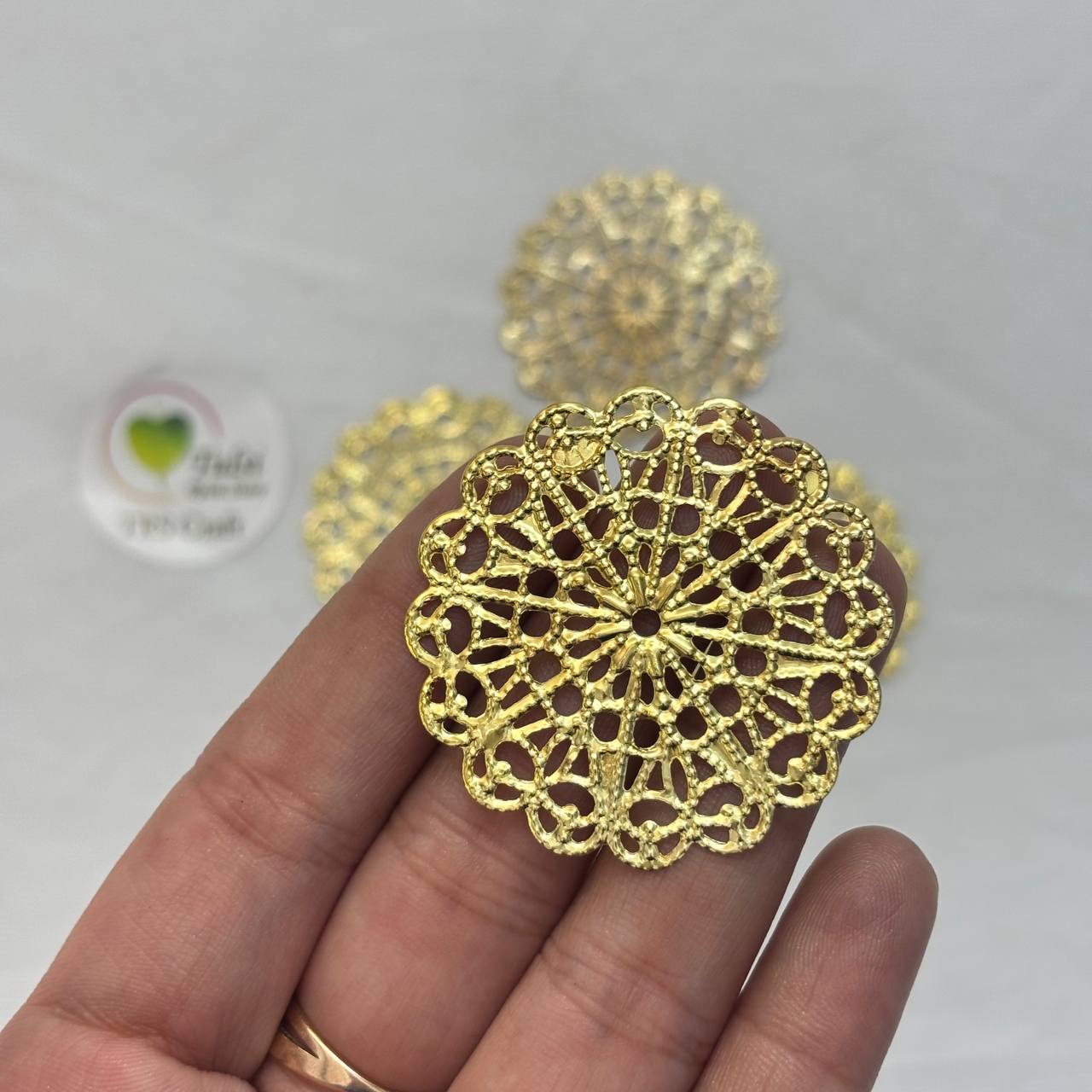 Metal Cutout M (10pc)