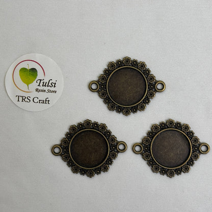 Antique Bazel With 2 Hook (D) Tulsi Resin Store