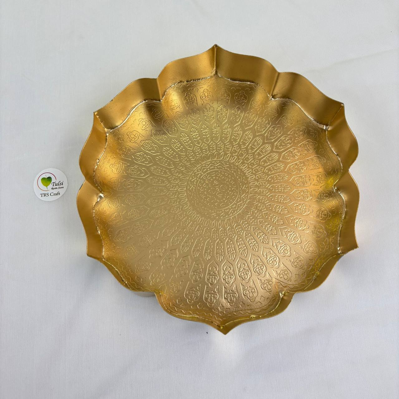Metal Urli Bowl (A009) - Lotus Pond 9" Tulsi Resin Store