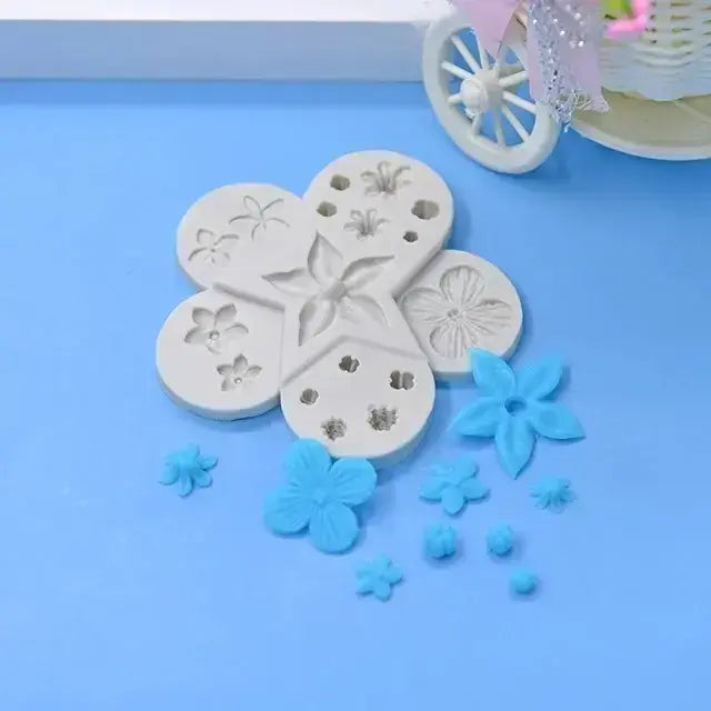 3D Flower Mould (L) - 17 Cavity