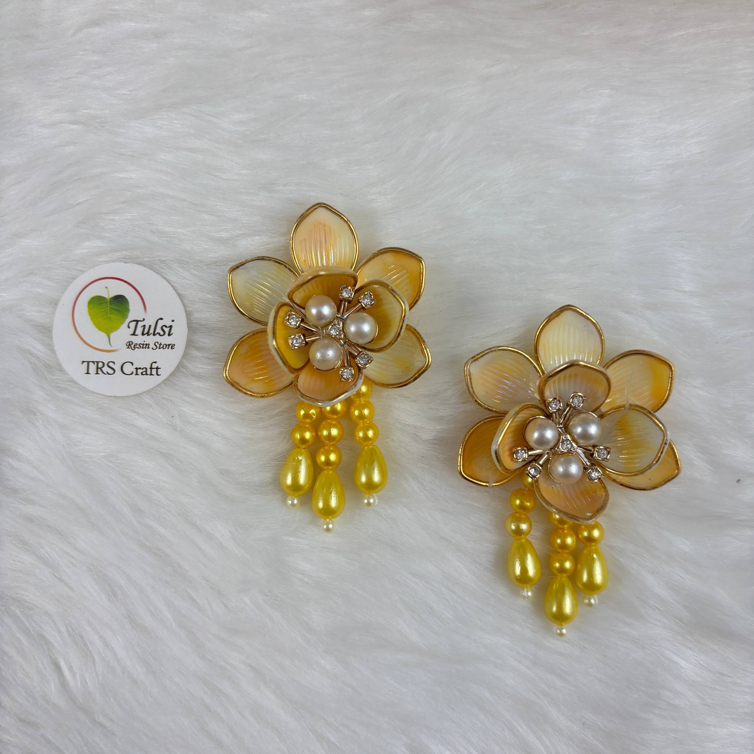 Colourful Plastic Flower (N) - With Latkan Yellow Tulsi Resin Store