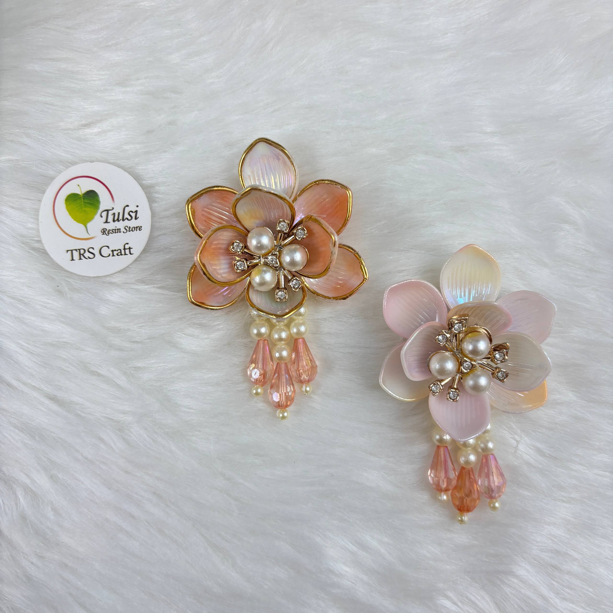 Colourful Plastic Flower (N) - With Latkan Peach Tulsi Resin Store