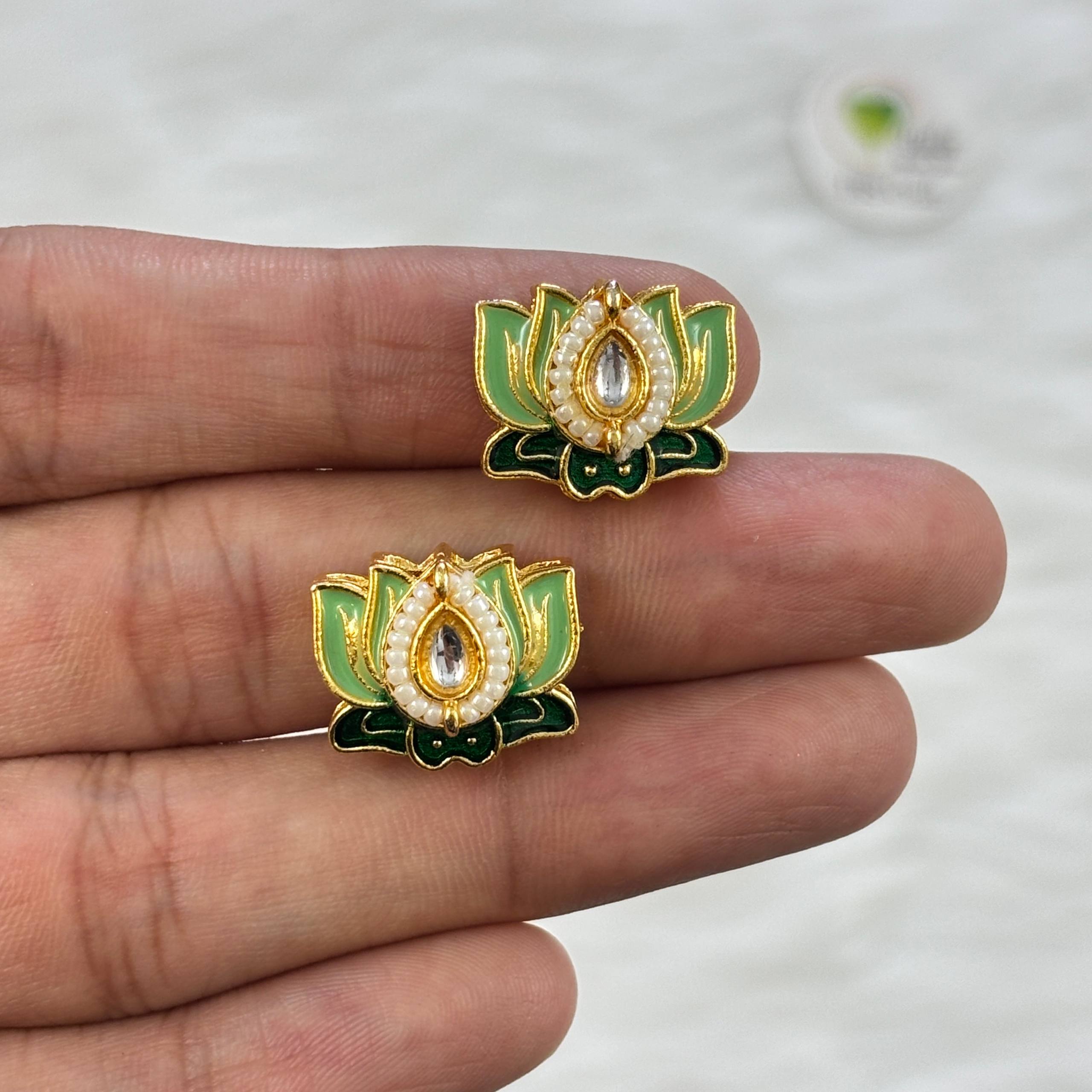 Kundan Charm (A001)