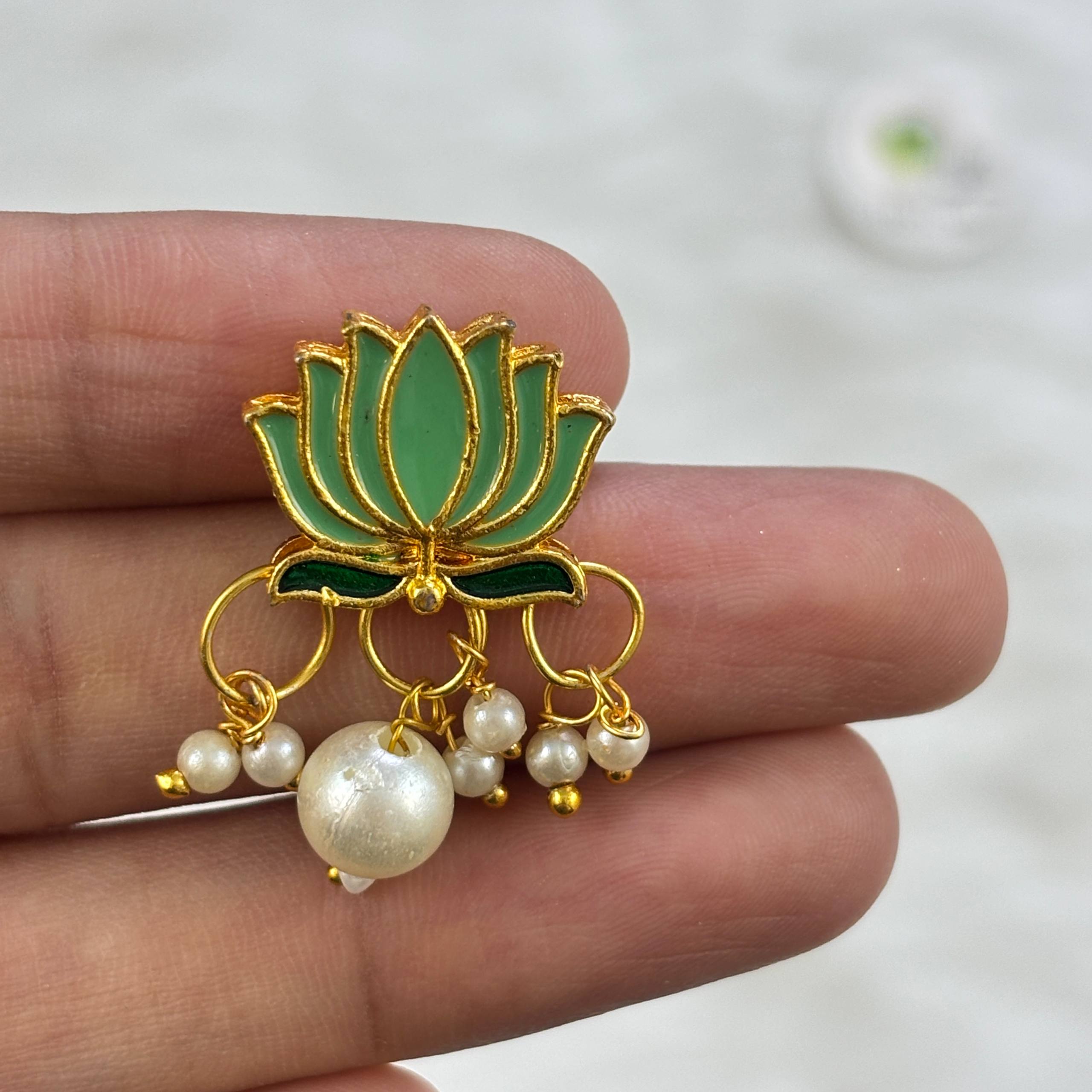 Kundan Charm (A010)