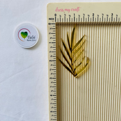 Small Pine Leaf Cutout (2 pc)