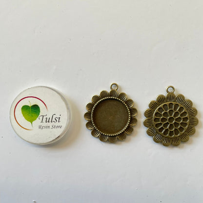 Antique Bazel A22 Tulsi Resin Store