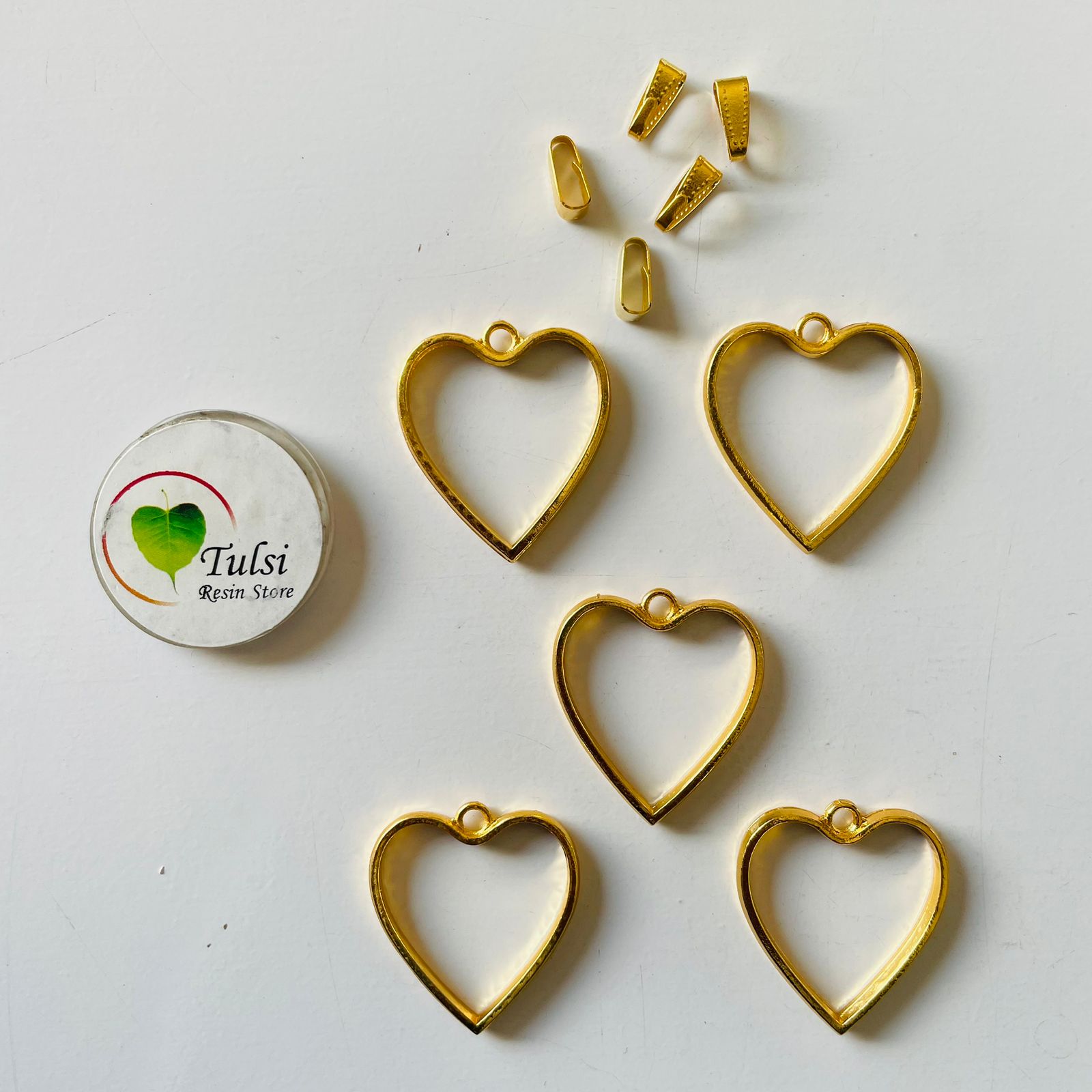 Heart Bazels With Clasp (5 Pc)