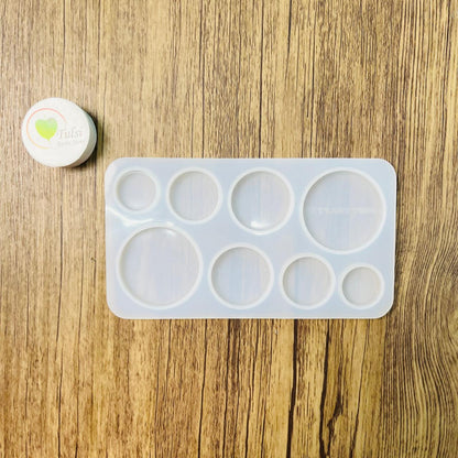 8 Cavity Round Pop-Socket/Keychain Mould
