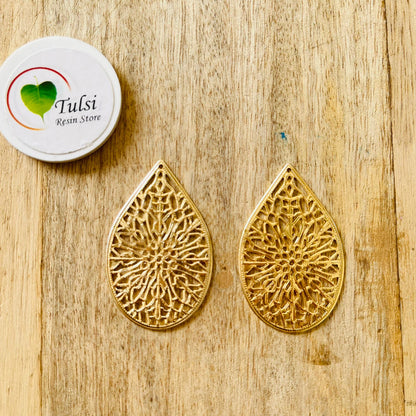 Metal Cutout J (2 pcs) Tulsi Resin Store