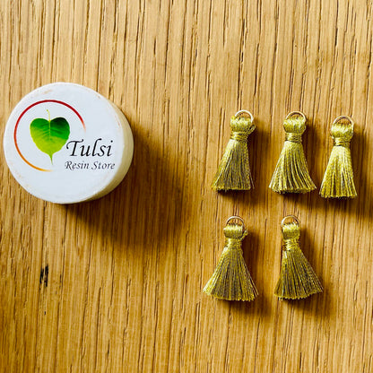 Mini Tassel - Gold Tulsi Resin Store