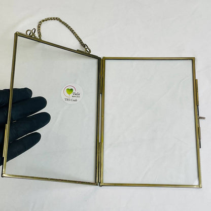 7*5 Vintage Metal Frame Tulsi Resin Store