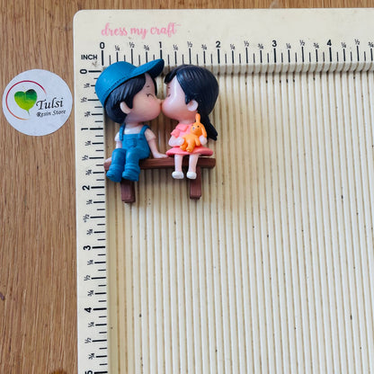 3D Miniature Couple (E) Tulsi Resin Store