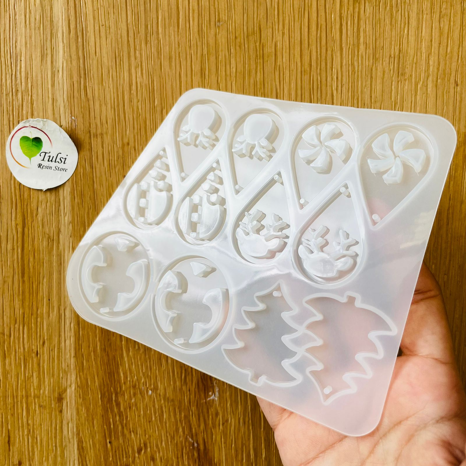 Christmas Theme Earring Mould (A) Tulsi Resin Store