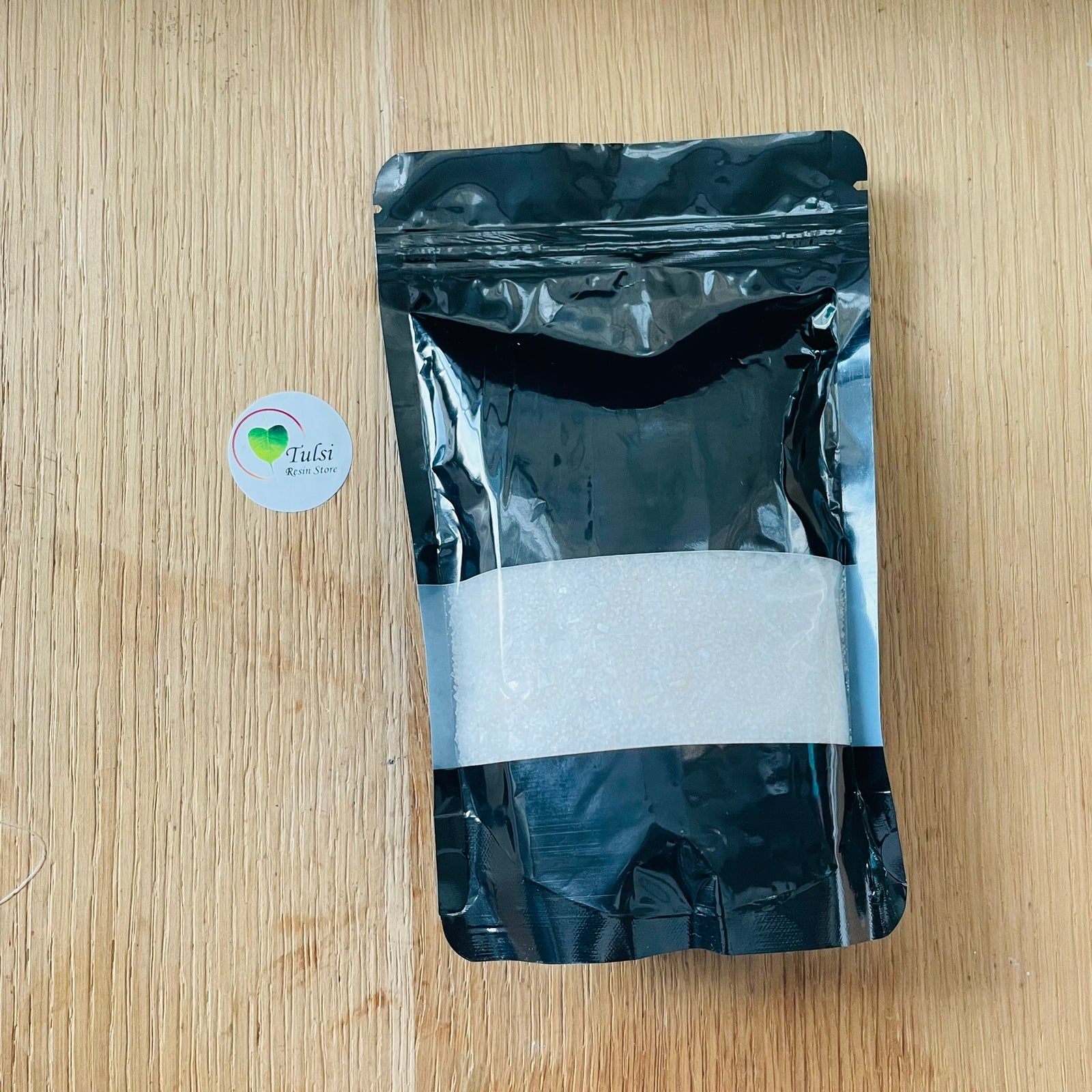 White Druzzy Material Tulsi Resin Store