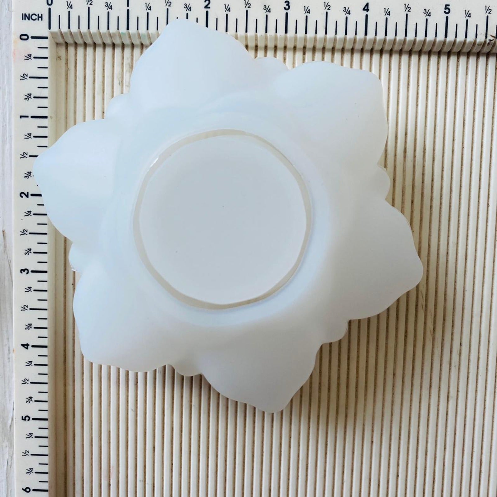 Flower Shape Candle Stand and Bowl tulsiresin