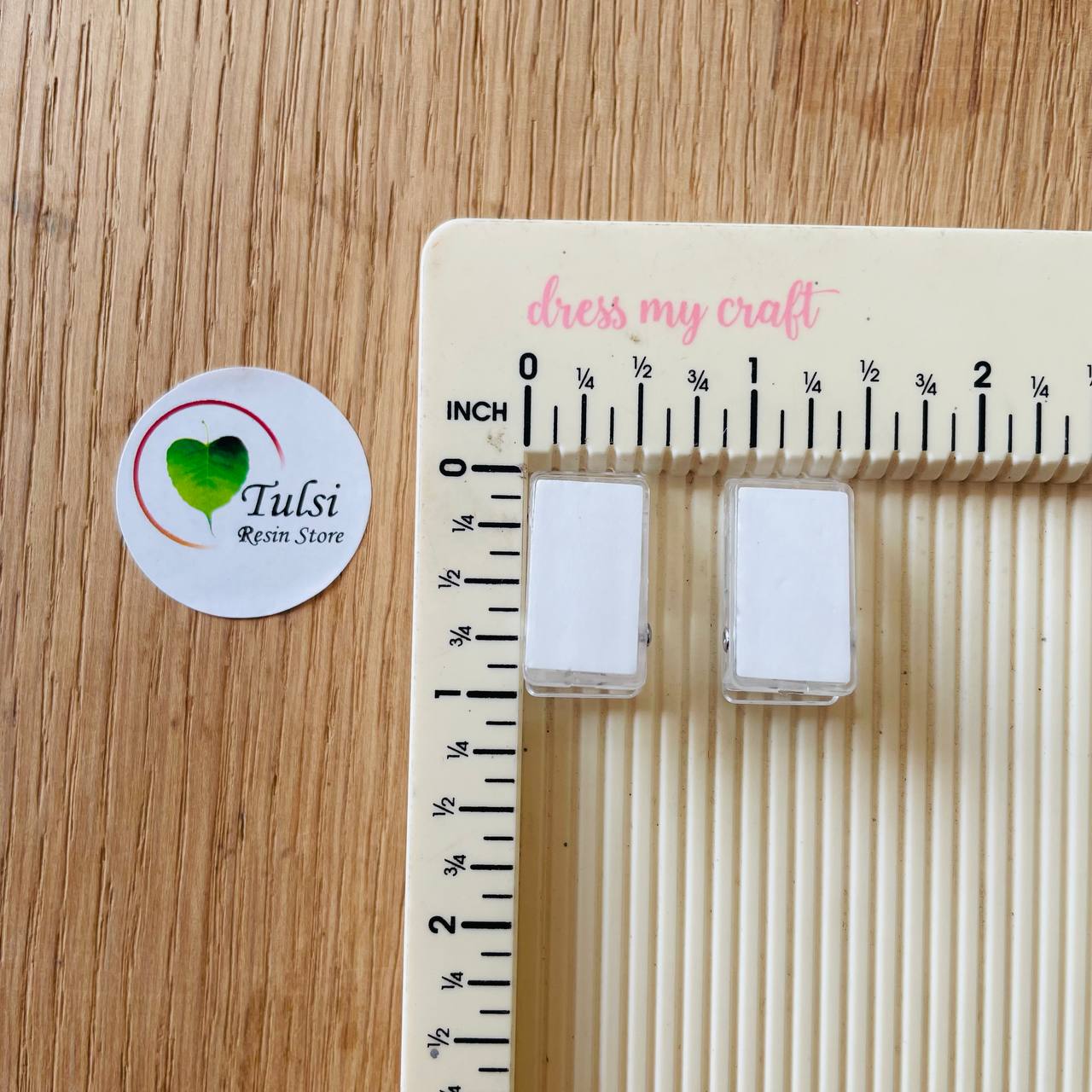 Paper Clip Base Tulsi Resin Store