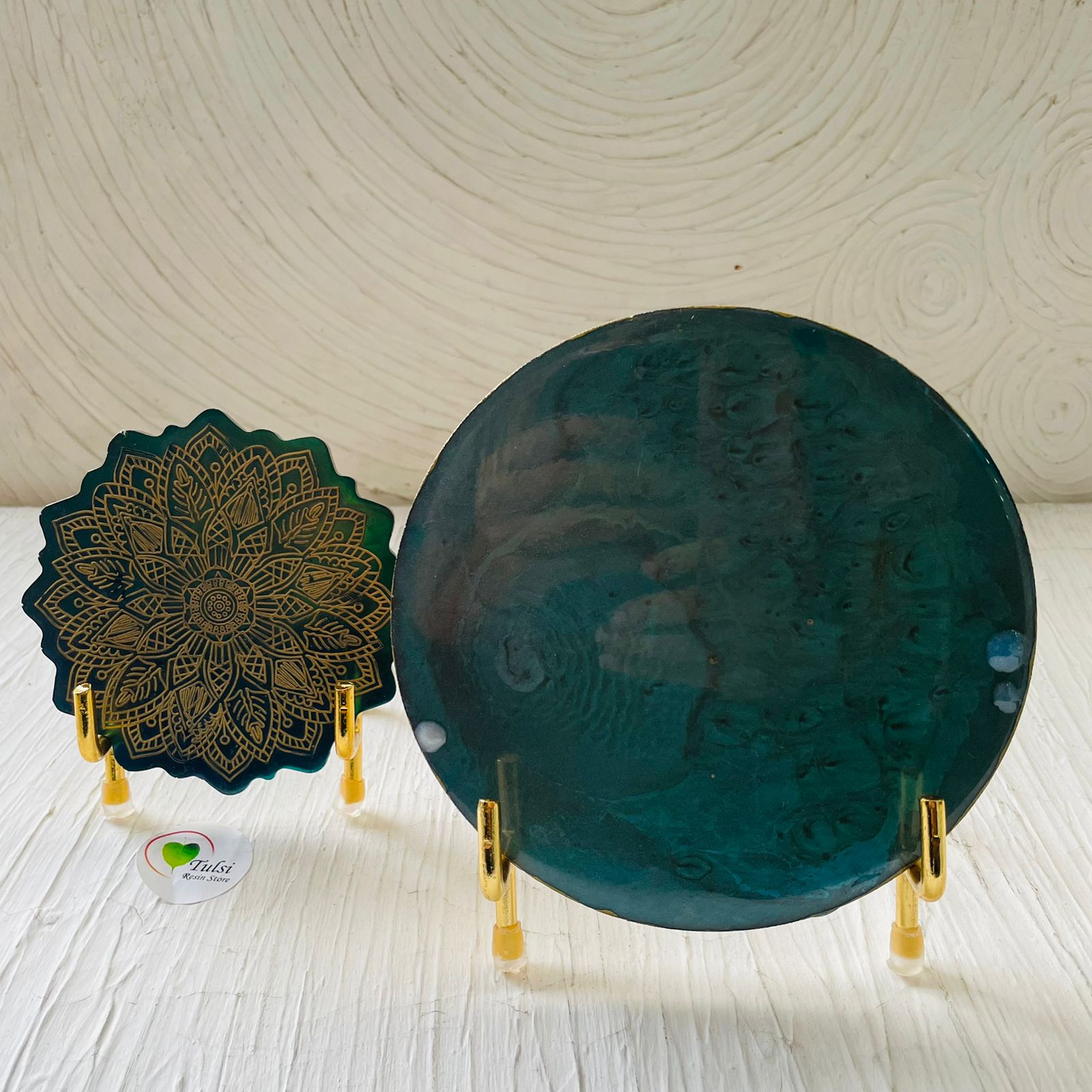 Wire Metal Stand (A) Tulsi Resin Store