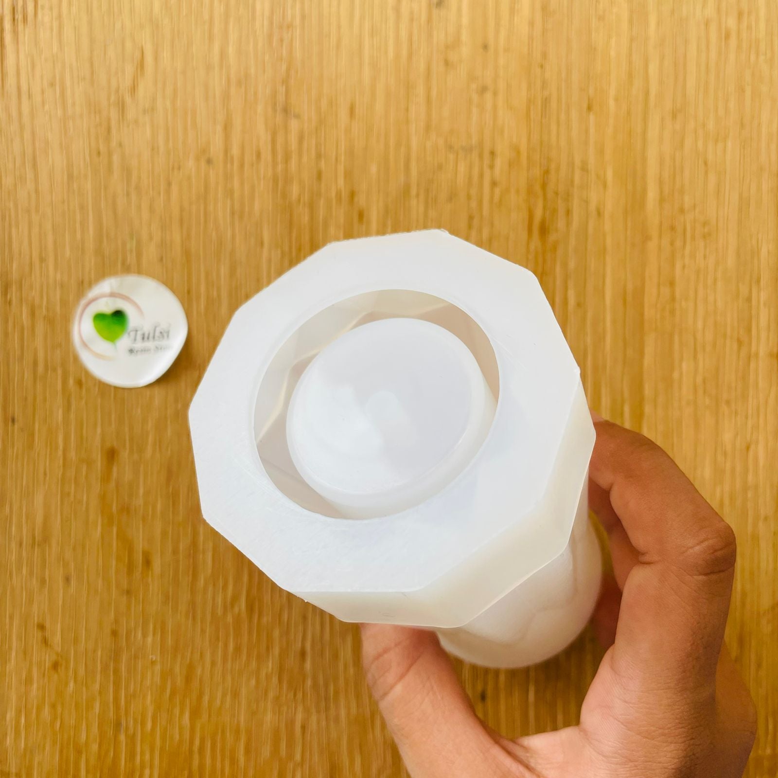 Vase Mould (A) Tulsi Resin Store